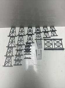 HO Scale bridge parts supports rail 27 pieces model railroad - Picture 1 of 7