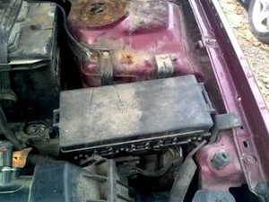 Fuse Box Engine Fits 06-09 FUSION 156273 - Bild 1 von 3