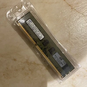 HP 500209-061 2GB 240-Pin DDR3 PC3-10600 1333MHz ECC Memory Module (Samsung) - Picture 1 of 1