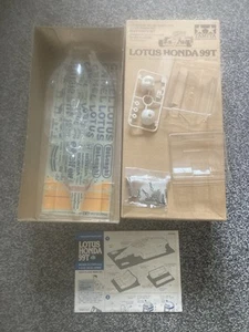 TAMIYA CAMEL LOTUS 99T 1/10 VINTAGE BODY PARTS AYRTON SENNA ROAD WIZARD CHASSIS - Picture 1 of 4