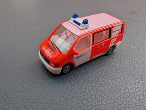 Herpa Merceds Vito - Notarzt Feuerwehr Wuppertal, 1/87, Nr. 044240 - Bild 1 von 8