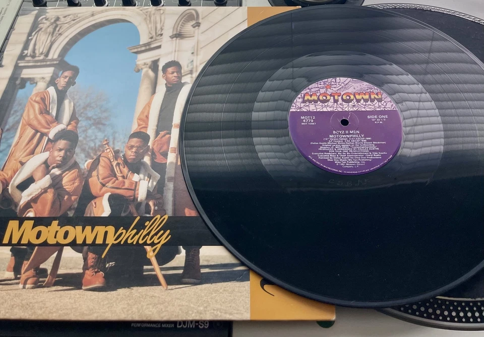 Boyz II Men - Motownphilly Original 1991 Press 12" in Picture Cover VG+/VG+ - Image 1 of 3