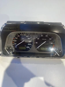 VW Polo 6N1 96 1,6Benzin Kombiinstrument Tacho 616.068.3007 919860P 539232590069 - Bild 1 von 5