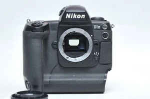 Nikon D1X 5.3MP Digital SLR Camera *For Parts and Not Working - Picture 1 of 4