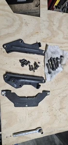 1987-1993 Mazda B2200 5 speed manual transmission Brackets And Bolts Cover - Picture 1 of 6
