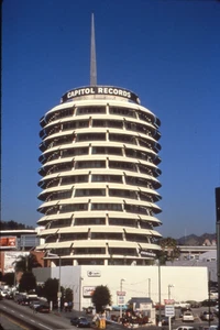 Capitol Records Building Hollywood CA Vintage 35mm Stampa Foto Diapositiva Archivio - Foto 1 di 2