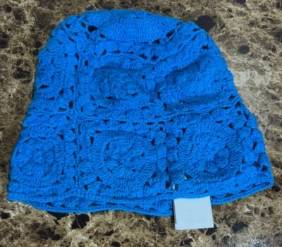 Free People x Rahi SADIE Gorro Ganchillo a Mano Sombrero Cubo AZUL TURQUESA NUEVO CON ETIQUETAS $48 Foto 1 de 4