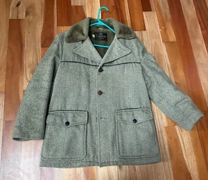VINTAGE MEN CAMPUS WOOL BROWN GREEN TWEED PILE FUR BUTTON COAT SZ 40 MADE IN USA - Picture 1 of 17