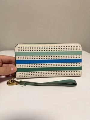 Cartera Fossil Caroline RFID Cremallera Alrededor Rayas Verdes Foto 1 de 4