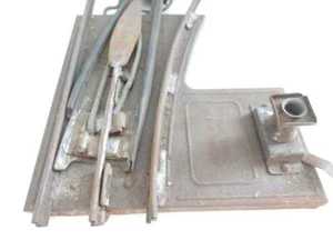 LIONEL PRE-WAR STANDARD GAUGE RIGHT HAND MANUAL SWITCH - FAIR - W16 - Picture 1 of 1