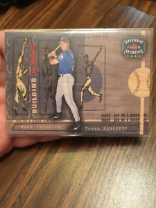 MARK TEIXEIRA 2003 FLEER ESPLÉNDIDAS ASTILLAS "BLOQUES DE CONSTRUCCIÓN" INSERTO DE NOVATO/999 - Imagen 1 de 2