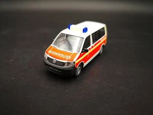 Rietze VW T5 Feuerwehr Düsseldorf *Vi959-7-0609 - Picture 1 of 3