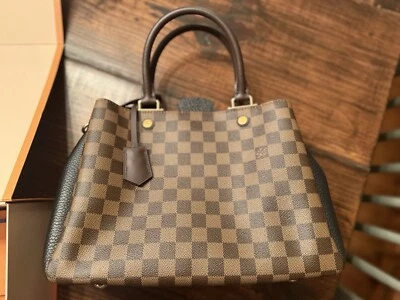 Louis Vuitton Brittany Damier Ebene- NOIR BAG Black - Image 1 of 4
