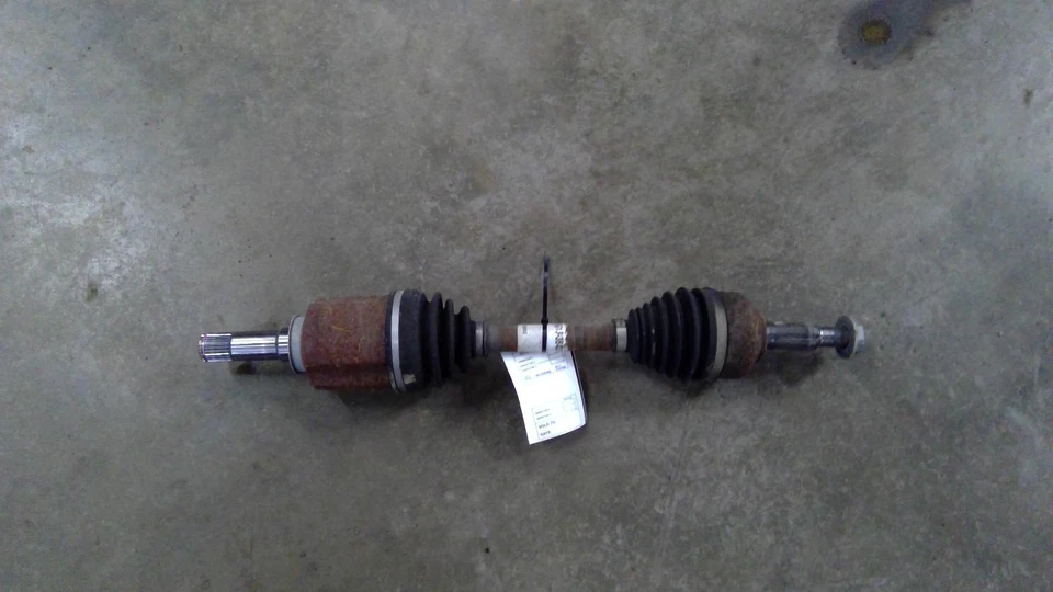 Used Rear Left Drive Axle Shaft fits: 2016 Ford Taurus Rear AWD Rear Left Grade - Изображение 1 из 4
