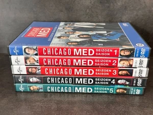 CHICAGO MED INTEGRALE DES SAISONS 1 A 5 EN DVD AVEC VERSION FRANÇAISE - Imagen 1 de 3