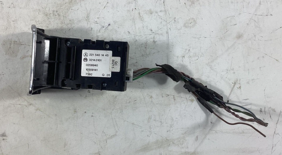 2008-2014 Mercedes S63 AMG S550 Electronic Parking Button Switch 2215401445 OEM. - Image 1 of 4