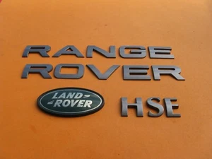 03 04 05 06 07 08 09 10 11 12 RANGE ROVER HSE REAR EMBLEM LOGO BADGE SIGN A42064 - Picture 1 of 12