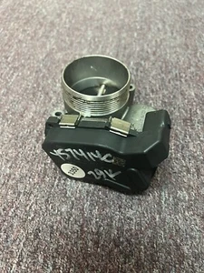 BMW ONLY 29K MILES Fuel Injection Throttle Body Valve 13547555944 7555944 OEM - Picture 1 of 8