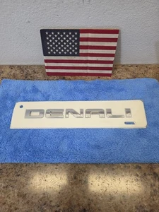 NEW 2016-2018 GMC Sierra Denali Tailgate Emblem 20930232 Chrome Genuine OEM 🇺🇸 - Picture 1 of 8