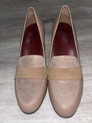 Abeo  B.I.O System Ventura  Pump  Neutral Support Tan Heels Round toes Sz-7N - Image 1 of 4