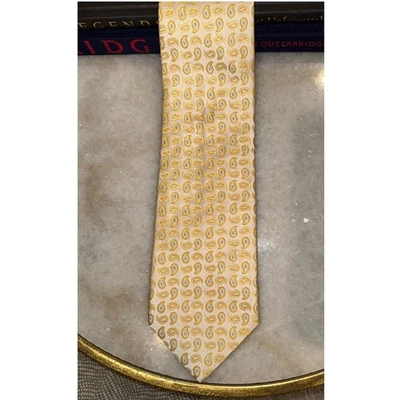 Brooks Brothers 346 - Corbata Amarilla Crema Paisley Pura Seda Hecha en EE. UU. Foto 1 de 2