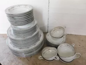 48 pezzi Servizio piatti Noritake China #1 "Glenwood" #5770 - Foto 1 di 5