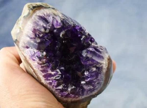 POLIERTER RAND Amethyst Geode Kathedrale Uruguay flach freistehend 125 mm 4,9 Zoll 204 h - Bild 1 von 19