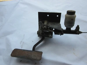 Bremsanlage Pedal Hauptbremszylinder für Still R70 Diesel Gabelstapler Stapler - Bild 1 von 2
