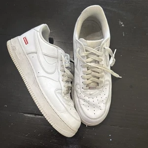 Größe 11 - Nike Air Force 1 x Supreme Low Box Logo - Weiß - Bild 1 von 7