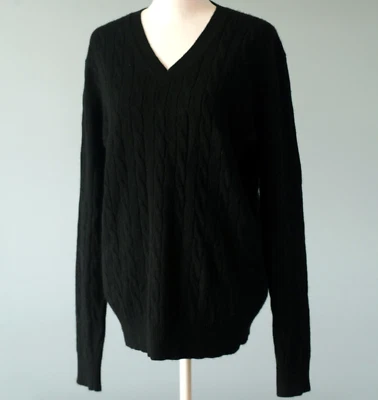 Suéter Christopher Fischer 100 % cachemir tejido con cable talla grande negro cuello en V Foto 1 de 4