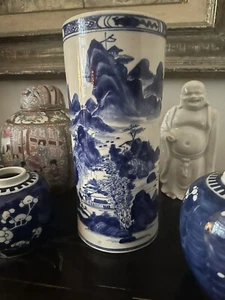Alte chinesische blau-weiße zylindrische Vase / hoher Pinseltopf - Bild 1 von 15