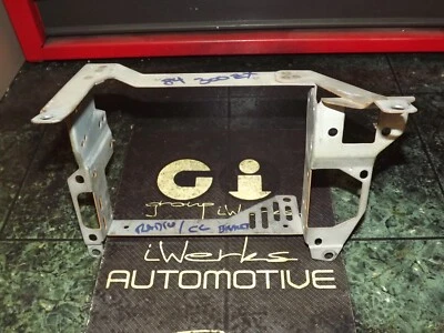 84-89 OEM Nissan 300Z 300ZX Z31 tablero control de clima / radio bisel soporte Foto 1 de 4