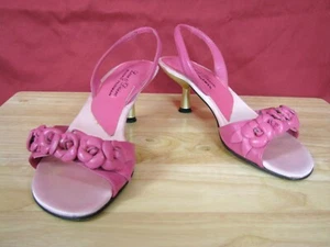 Love and Desire, Beverly Feldman Gorgeous Sandals  sz 8.5 Small Roses, Gold Heel - Picture 1 of 6