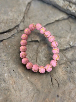 Розовый и золотой расписной стеклянный эластичный/эластичный браслет с бисером - Изображение 1 из 4