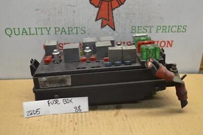 Buick Lesabre 2002-2003 caja de fusibles conexiones OEM 25724675 módulo 88-28D5 Foto 1 de 4