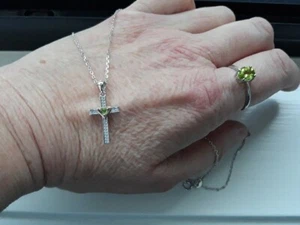 JewelryPalace Peridot and Cubic Zirconia 925 Silver Cross Pendant + Size 9 Ring - Picture 1 of 24