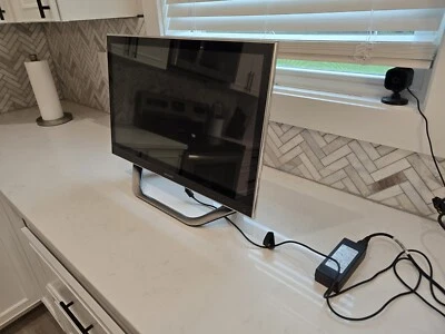 23.6" Samsung DP700A3D AIO i5-3470T @ 2.90GHz 8GB RAM 128GB SSD WIN10 - Image 1 of 2