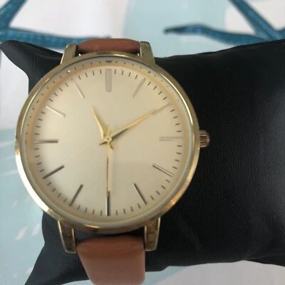 H and M Designer Watch - Image 1 of 4