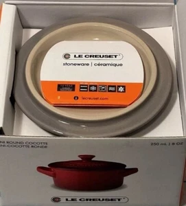 Le Creuset Steinzeug Mini Runde Cocotte - 8oz - Feuersteingrau - Brandneu - Bild 1 von 7