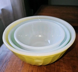 Fire King Rainbow Swirl Rührschüsseln 3er Set Ausgezeichnete Schüssel 6" 7" 8" Anker  - Bild 1 von 24