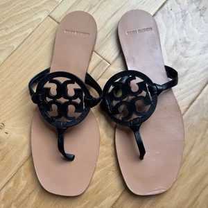 Tory Burch Sandals Miller Square Toe Black Vachetta Logo Slide Flats EUC Size 9 - Picture 1 of 9