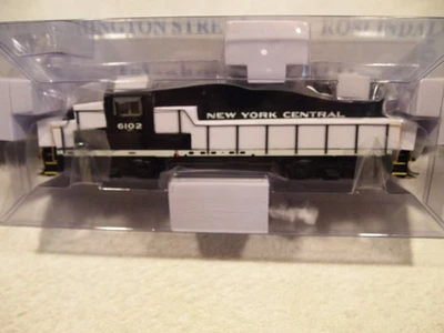 BROADWAY LIMITED 4274 NEW YORK CENTAL  GP20  NO. NYC 6102   w/SOUND FOR DC & DCC - Image 1 of 2