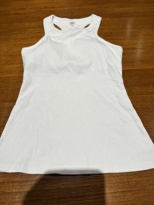 ALO YOGA White Ribbed Tank With Inbuilt Bra Size M - image 1 of 4