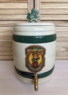 Servidor de bebidas de sidra/ale irlandesa vintage DEPARTMENT 56-St. Patricks McCanahan’s Foto 1 de 4