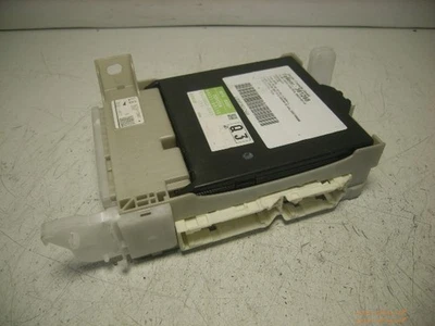 Centralina 89221-0D110 Toyota Yaris (P1) 1.0 VVT-i 48kW 65cv - Immagine 1 di 4