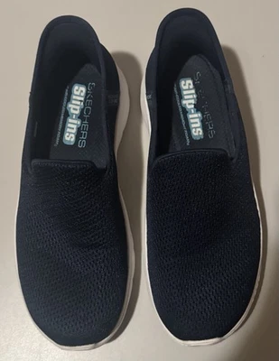 Women’s SKECHERS Blue Slip Ins Shoes Size 9.5 FREE SHIPPING - Image 1 of 4