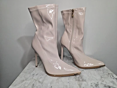 FASHION NOVA Cream Patent Leather Pointed Toe Booties Womens Size 7.5 - Image 1 of 4