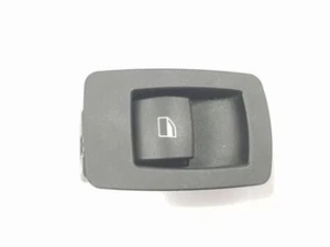 61316945874 interruttore alzacristalli posteriore destro per BMW SERIE 1 BERLINA - Imagen 1 de 17