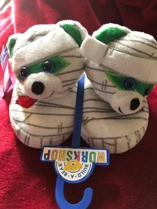 NWT Build A Bear workshop Mummy Slippers Child Kids Halloween Medium (12/13) - Picture 1 of 4