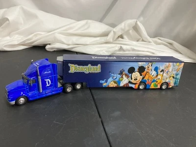 Hot Wheels Truck Trailer Semi Walt Disney World Disneyland Resort 1998 - Image 1 of 4